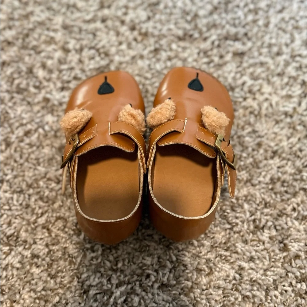 Zara Tan Bear Face Kids Moccasins with Pom Ears